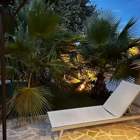 酒店 Golfe De Saint-tropez, Et Commerces A Pieds 4*