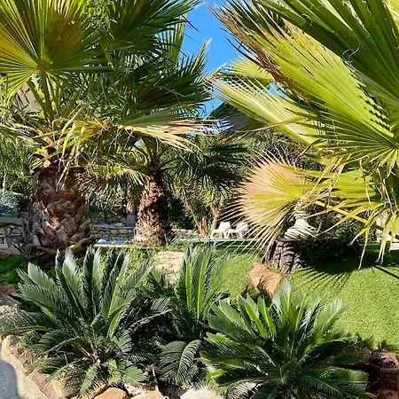 酒店 Golfe De Saint-tropez, Et Commerces A Pieds 4*